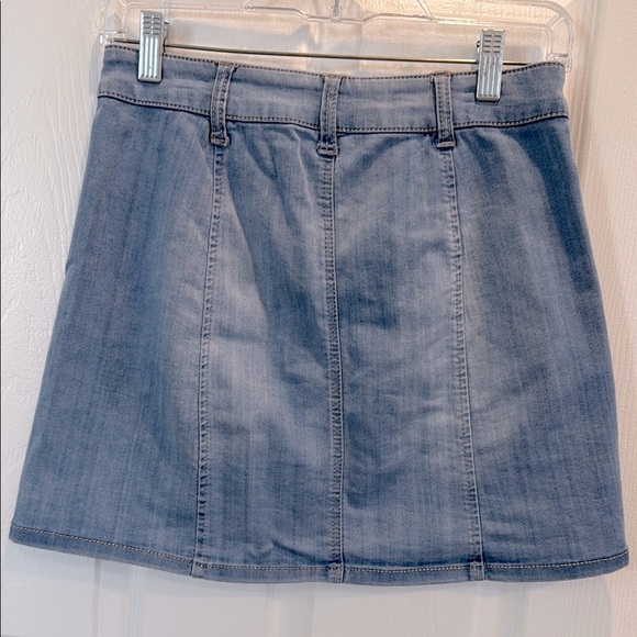 Celebrity Pink 3 / 26 waist Blue A-Line Button Down Mini Skirt - Picture 7 of 9